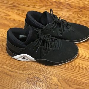 Jordan Youth 6.5 sneakers